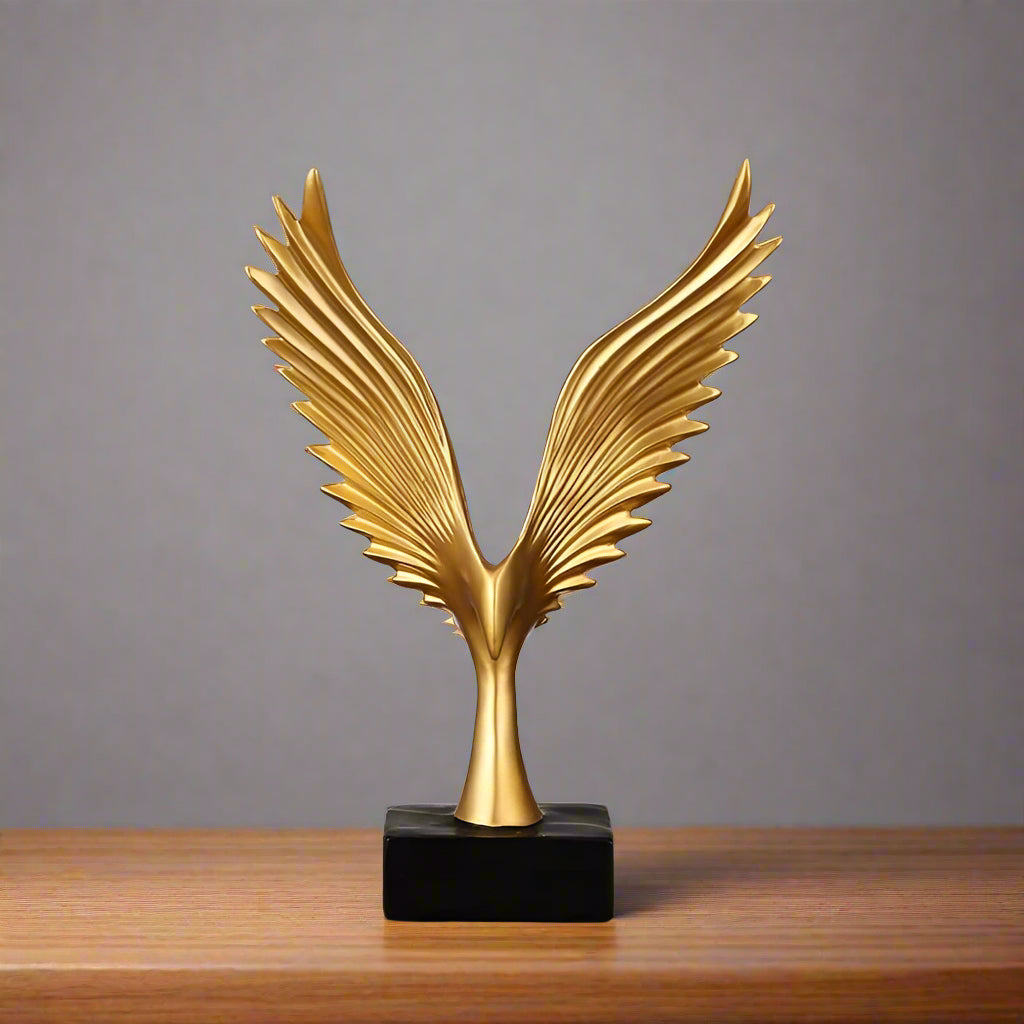 Majesty Unbound™ – The Golden Soar Sculpture